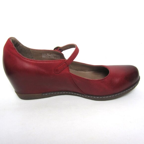 Dansko Loralie 37 US 6.5 7 Burnished Red Leather Hidden Wedge Mary Jane VGUC - Picture 4 of 16